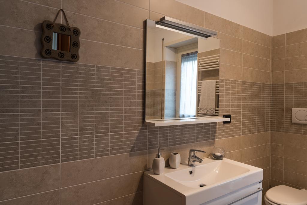 La Casa Di Emma A Trastevere Rome Bagian luar foto