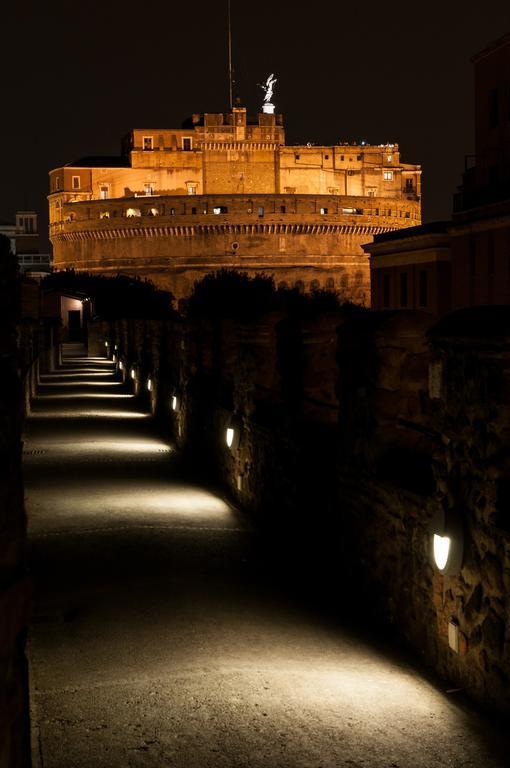 La Casa Di Emma A Trastevere Rome Bagian luar foto